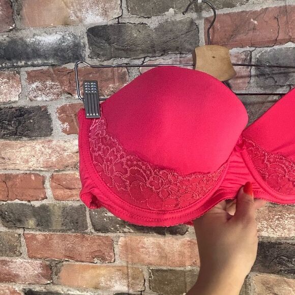 5 for $25🔥40C‎ Hot Pink Strapless Wired Bra - Picture 3 of 5